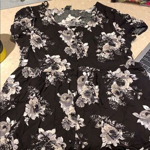 Black white and grey floral dress !